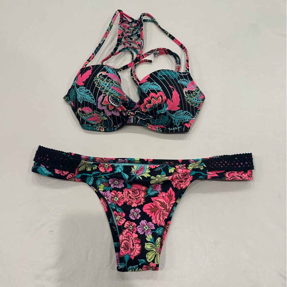 Shade & Shore Bikini
